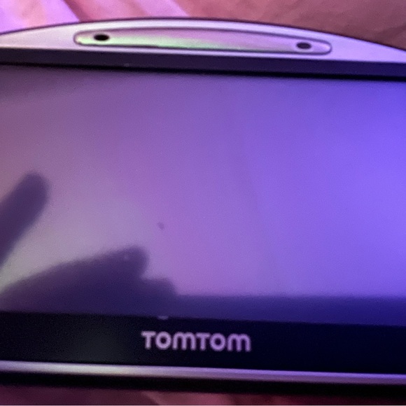 Tom Tom GPS - Picture 2 of 3